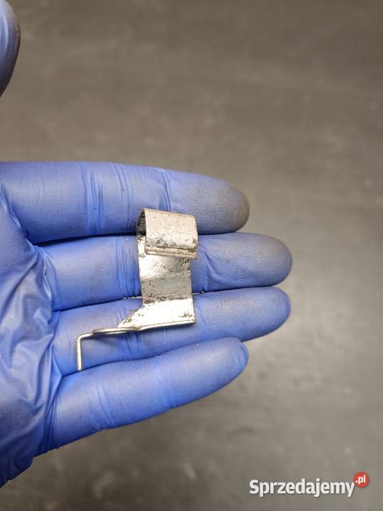 Uchwyt mocowanie przewodu rozrusznika silnik Pozostałe małopolskie Gołaczewy