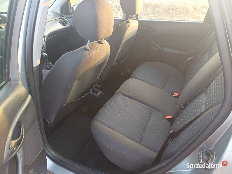 Ford Focus I LIFT Kombi 18 TDCI 115 200304r światła przeciwmgielne dolnośląskie sprzedam