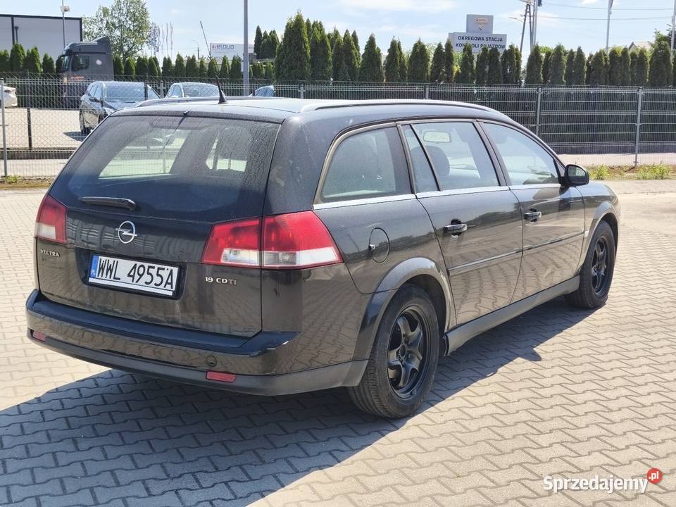 Opel Vectra C lift 19 diesel 150 koni Automat czarny Łuków