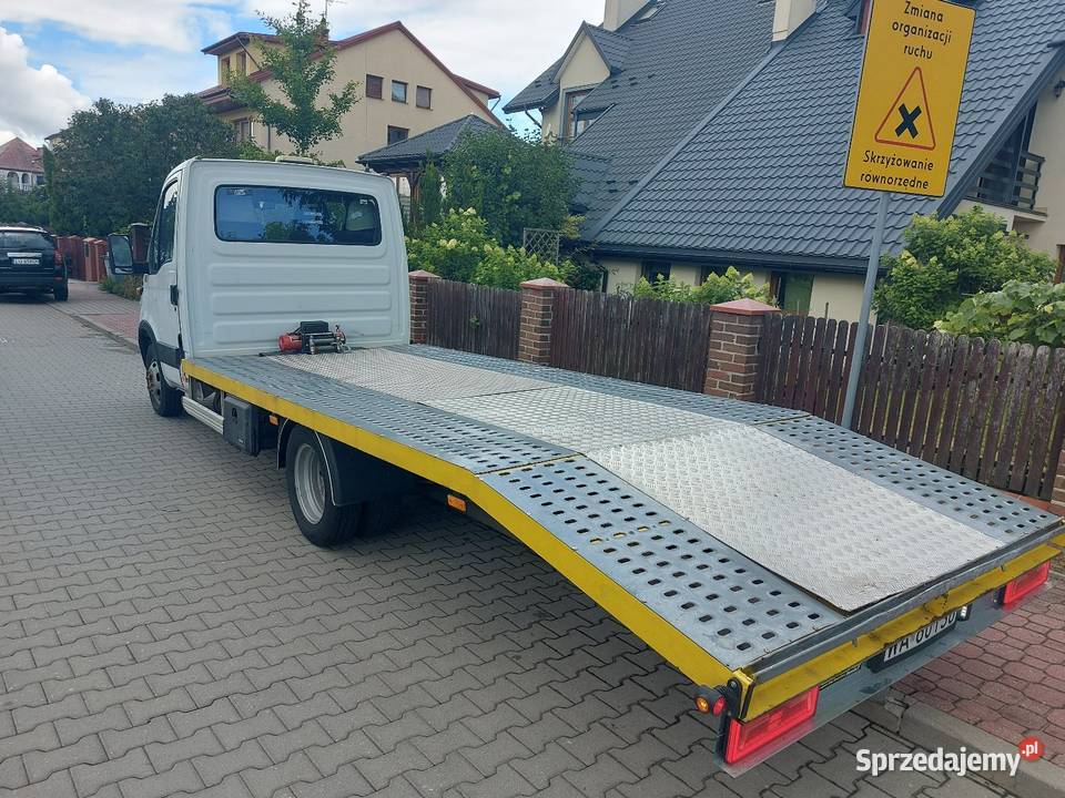 Laweta Iveco stan ramy wyciągarka 35t rana 6m wspomaganie kierownicy
