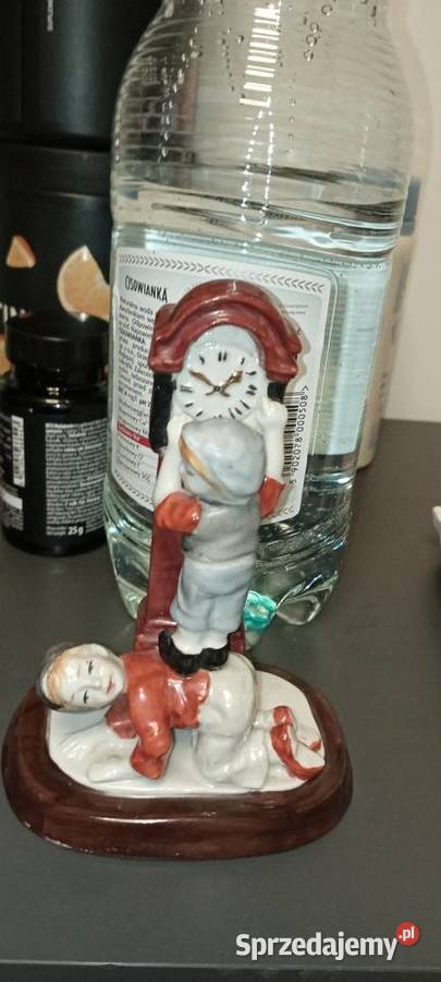 Figurka ceramiczna dzieci z zegarem lubuskie Żary sprzedam