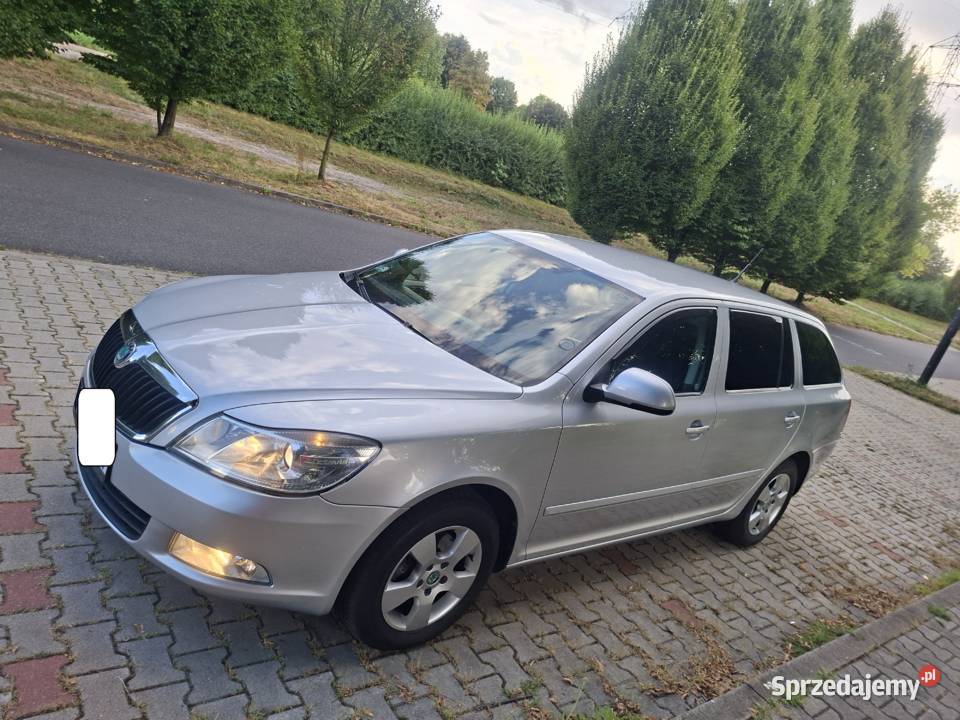 Skoda Octavia 20 TDI DPF Elegance 2 komplet opon śląskie Sosnowiec