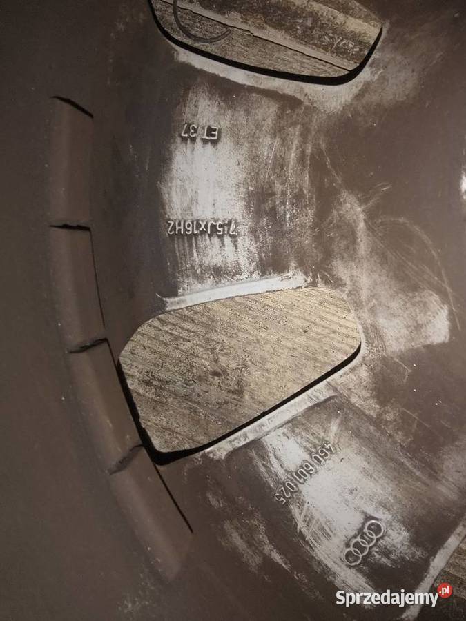 Felgi aluminiowe audi 16 Biała