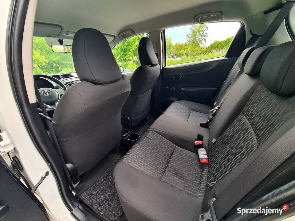 Toyota Yaris III 13 Benzyna 2012 ORYGINAŁ KLIMA biały świętokrzyskie