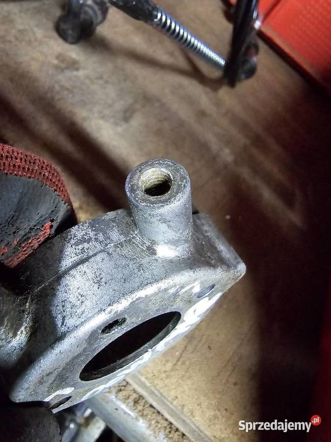 Yamaha DT 125 TZR uchwyt mocowanie linek zaworu Elementy nadwozia Jelenia Góra