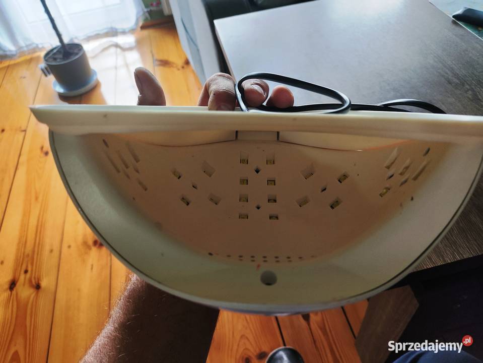 Lampa UV LED SUNUV Sun 5 Sprawna nowa Moda i Styl Niegowonice sprzedam
