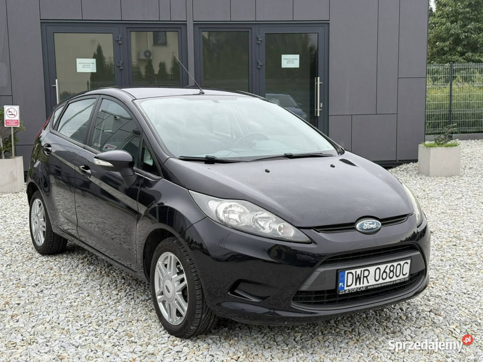 Ford Fiesta 125 82 2008r klimatyzacja grzana 4/5
