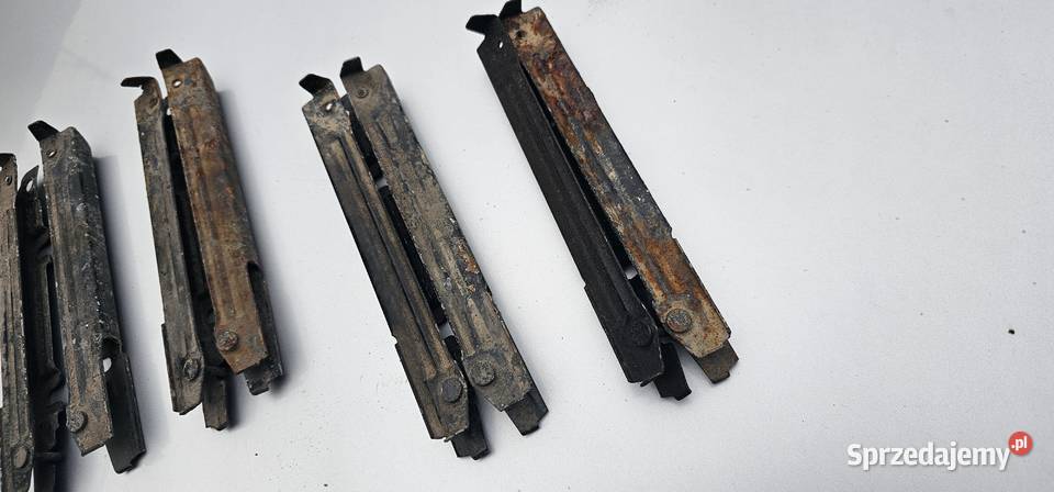 Ślizg zderzaka mercedes w203 2038801114 Pozostałe Zbąszyń