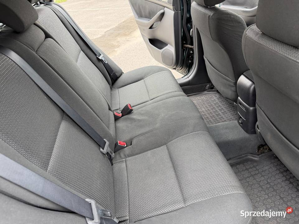 Toyota Avensis T25 20 D4D 116 2003r TTE 383kkm podkarpackie Dynów