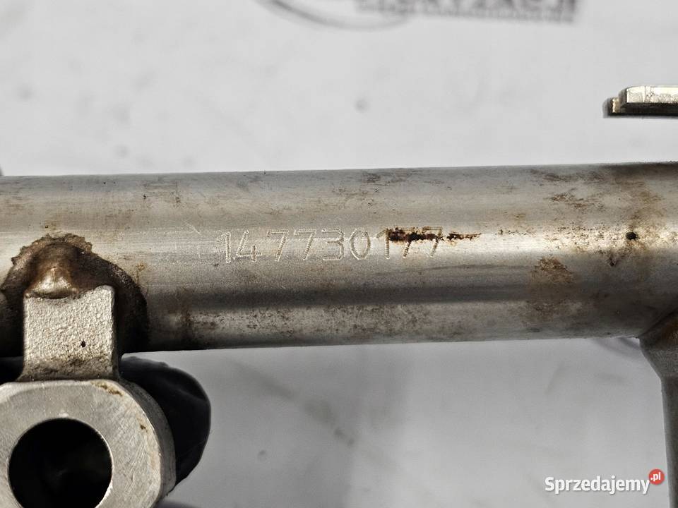 MERCEDES W212 18 B CGI 271860 listwa wtryskowa