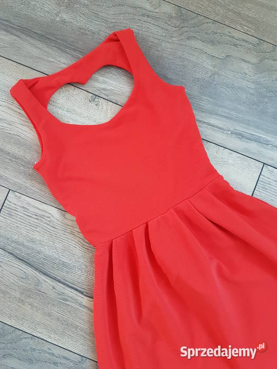 Asos Bandażowa sukienka Serce Spódnice i sukienki Jasło
