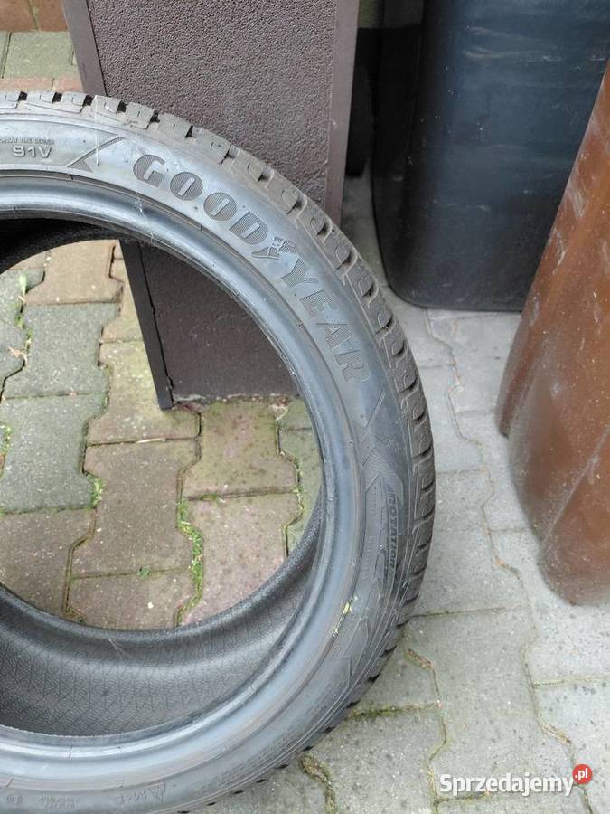 Opony zimowe Goodyear Ultra Grip 215 45 17 śląskie Katowice