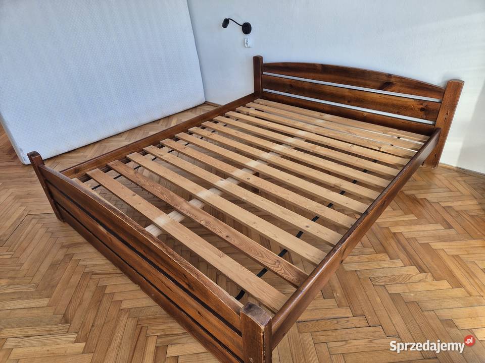Łóżko drewniane 160x200 rama łóżka ze stelażem Tarnów