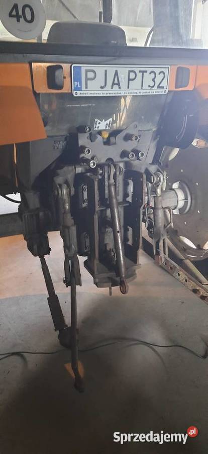 Sprzedam ciągnik Renault Jarocin sprzedam