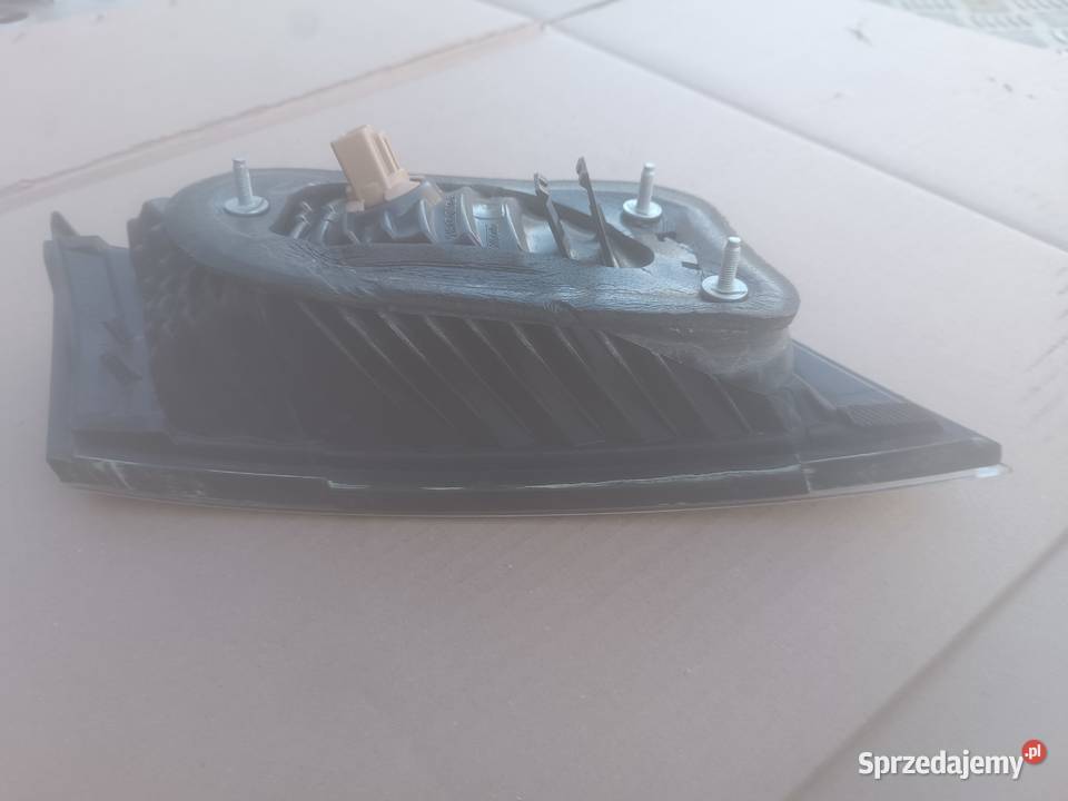 Honda Civic VIII 8 UFO lampa prawy tył prawa Częstochowa