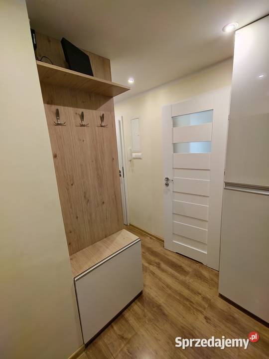 3 pokoje na 2 piętrze z KLIMATYZACJĄ i balkonem balkon Żagań