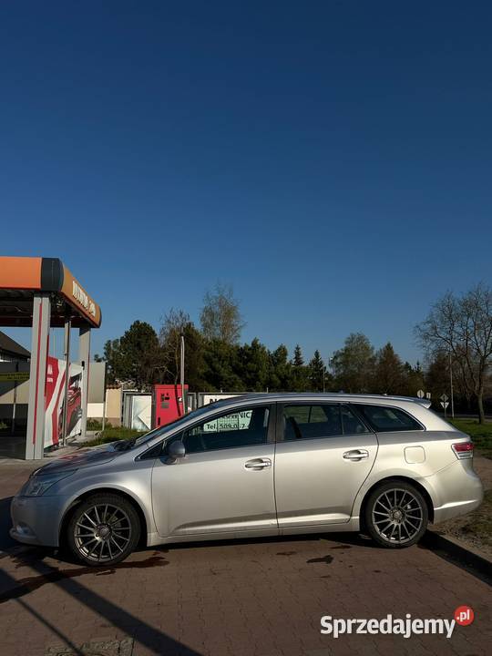 Toyota Avensis T27 2011r Brzeg Dolny