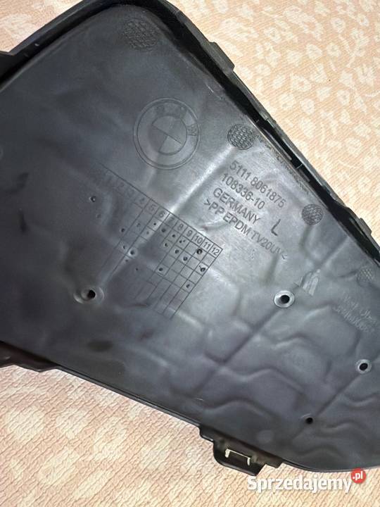 BMW F22 F23 kratka wlot powietrza 8061875 Lewa Warszawa
