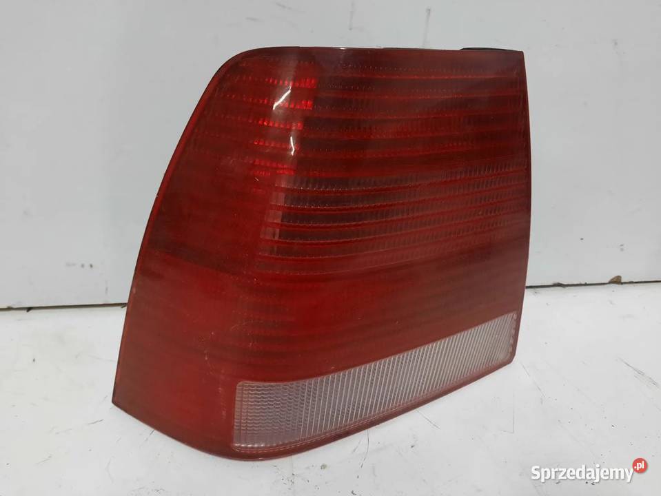 LAMPA LEWY PRAWY TYŁ VOLKSWAGEN BORA I 1J5945257 Włoszczowa