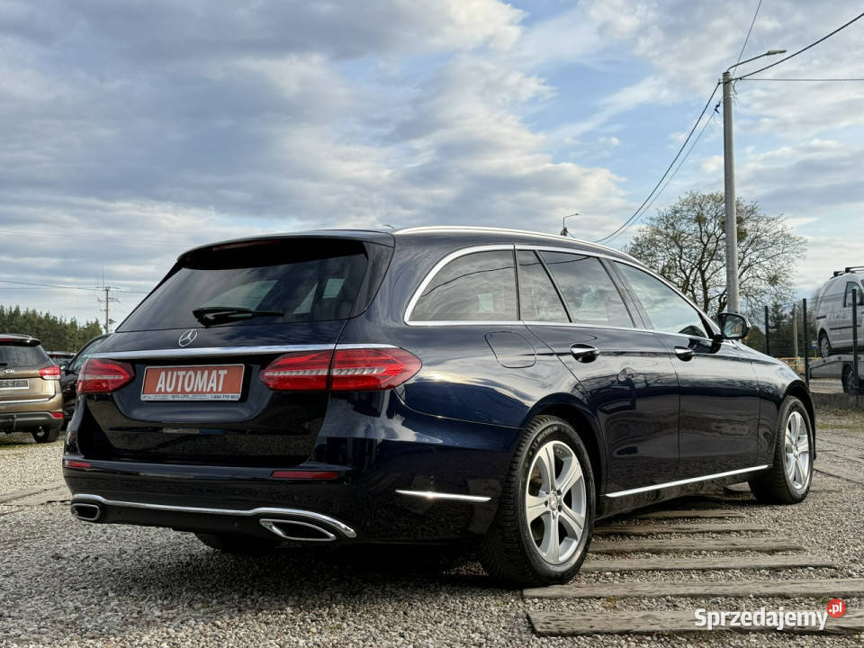 Mercedes E 220 NAVIautomatskóryz Niemiec W213 Mercedes-Benz Dąbrowa
