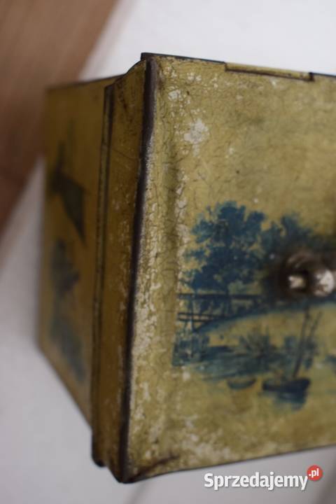 Stary metalowy kuferek Chełmno