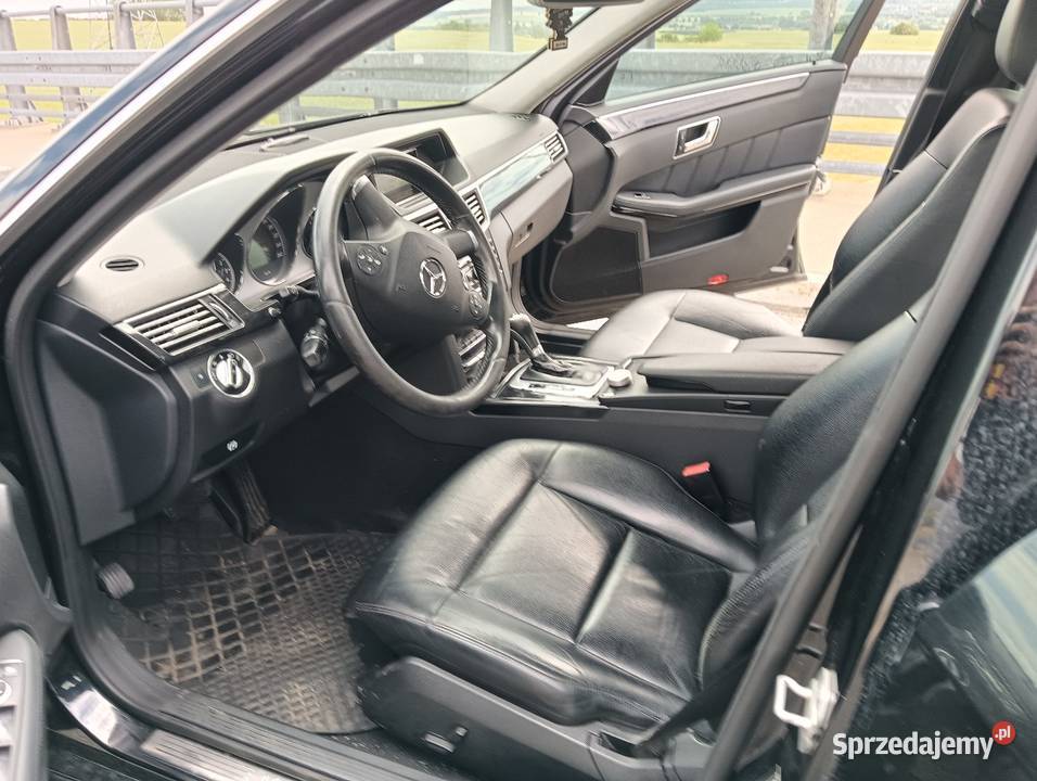 Mercedesa Klasa E w212 wersji BlueEff Avantgarde Sedan / Limuzyna Świebodzin