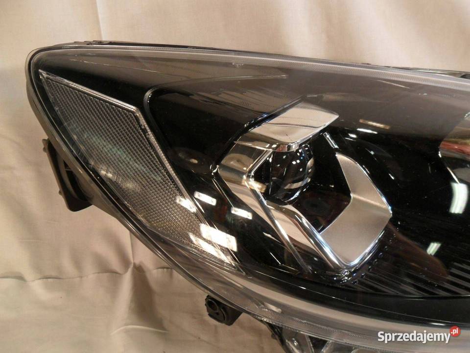 Reflektor Przód strona prawa Ford Kuga III Nowy Tomyśl