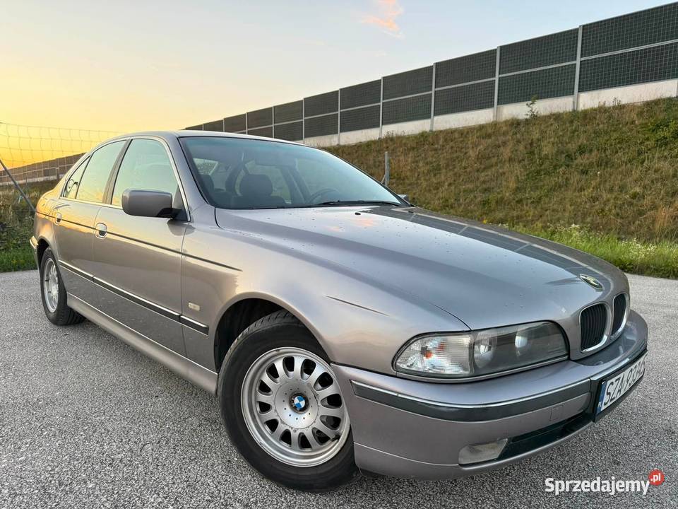 BMW 523 E39 LIFT Benzyna 25 Litra 1999r AUTOMAT 2500cm3 Dębica