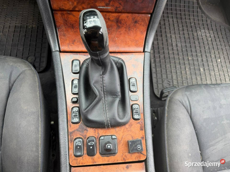 Mercedes E 200 gaz LPG zarejestrowany W210 1998cm3 Mercedes-Benz Zbąszyń