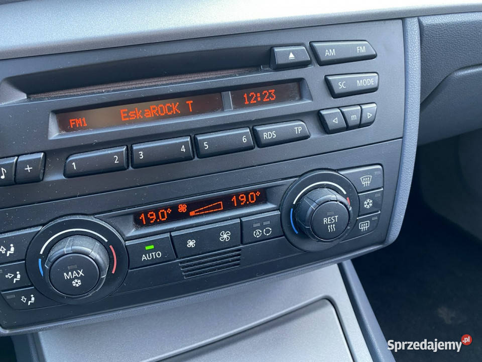 BMW 116 Nowy rozrząd zadbana oryginalny przebieg ABS Samochody osobowe Poznań sprzedam