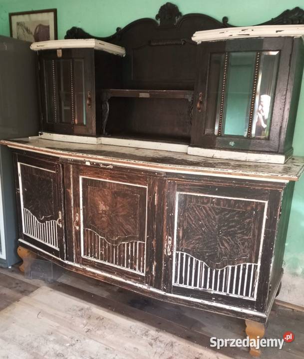 Kredens zabytkowy Poronin