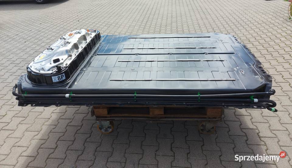 TESLA MODEL Y 2022r napęd tył bateria akumulator