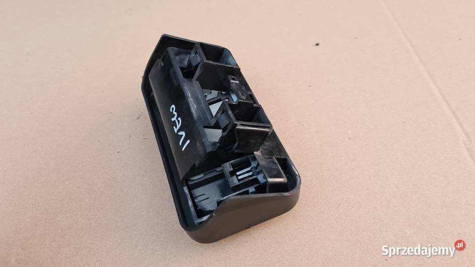 IVECO DAILY 4 0611 lampka mała podsufitki osobowe Legnica sprzedam