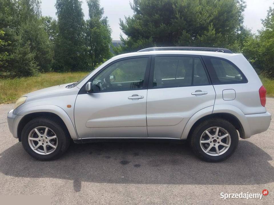 Toyota RAV4 20 VVTi 4x4 150 2003r Ładne i Toyota Tomaszów