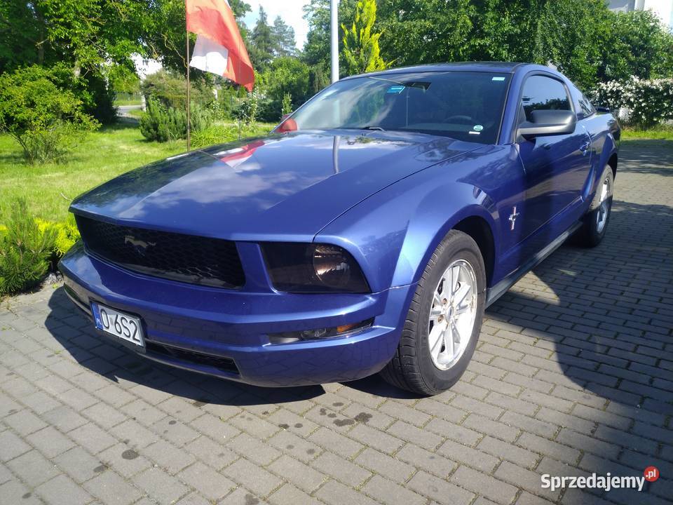 Mustang 2008 manual 40 Rok produkcji 2008 Opole sprzedam