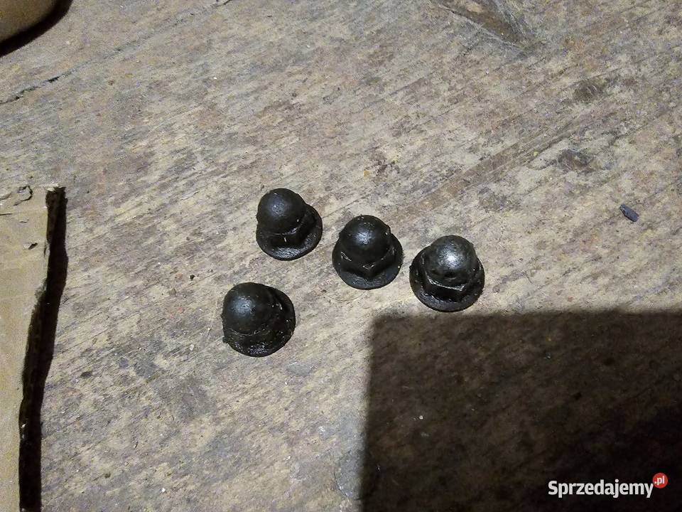 Kawasaki klr 600 klr 650 nakrętki cylindra Jelenia Góra