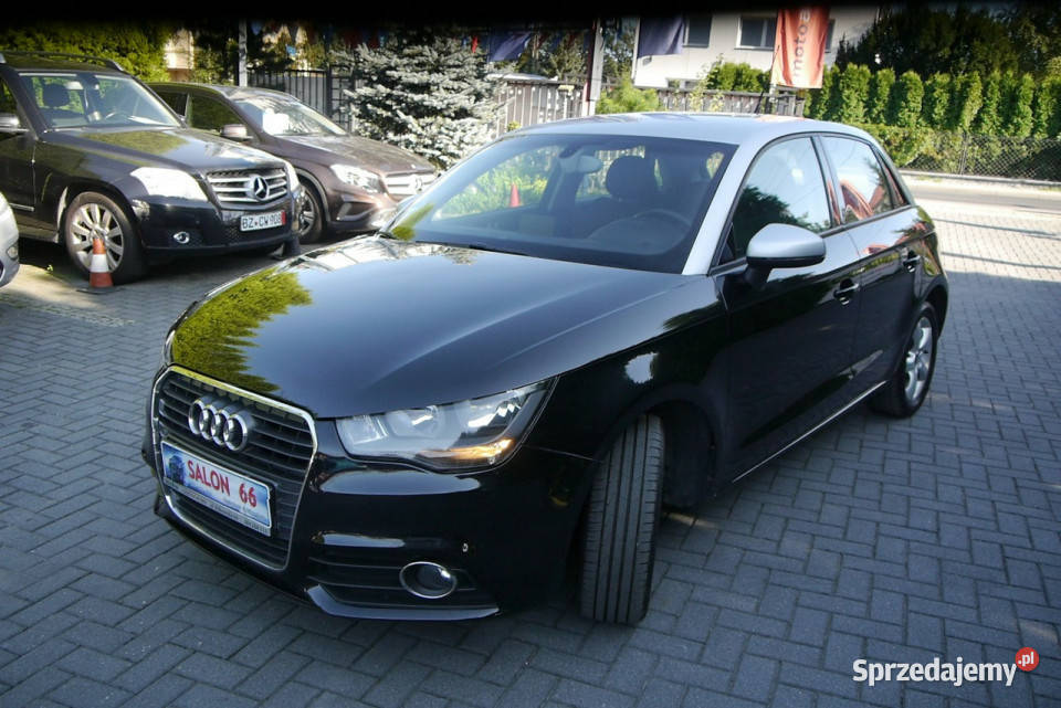 Audi A1 5drzwi Stan b bezwypadkowy z Niemiec czujnik zmierzchu Częstochowa sprzedam