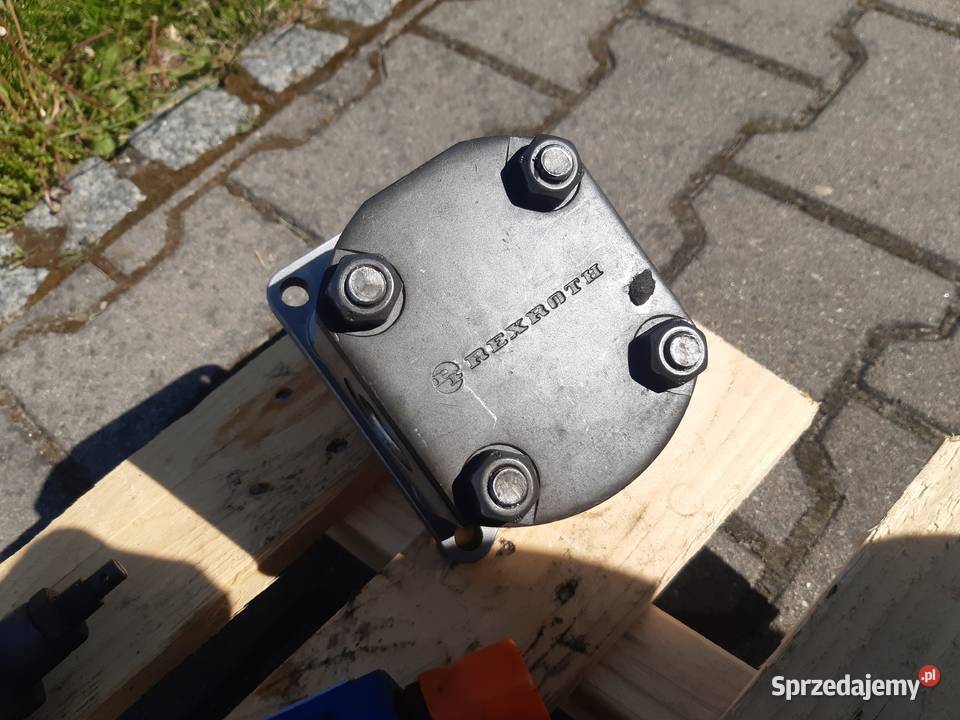Pompa zębata Bosch Rexroth 1PF2G241004RA01MB 530 Perzów