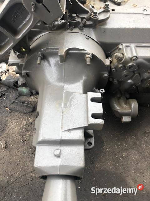 Claas Arion Ares Massey Ferguson zwolnica tylna Jastrzębniki