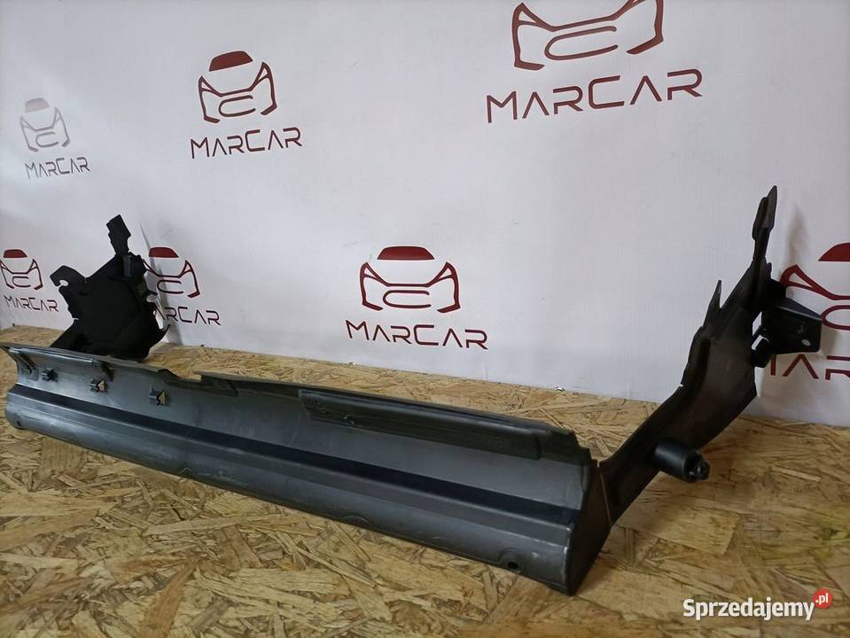 BMW 5 G30 G31 WLOT KIEROWNICA POWIETRZA osobowe Pozostałe Pleszew
