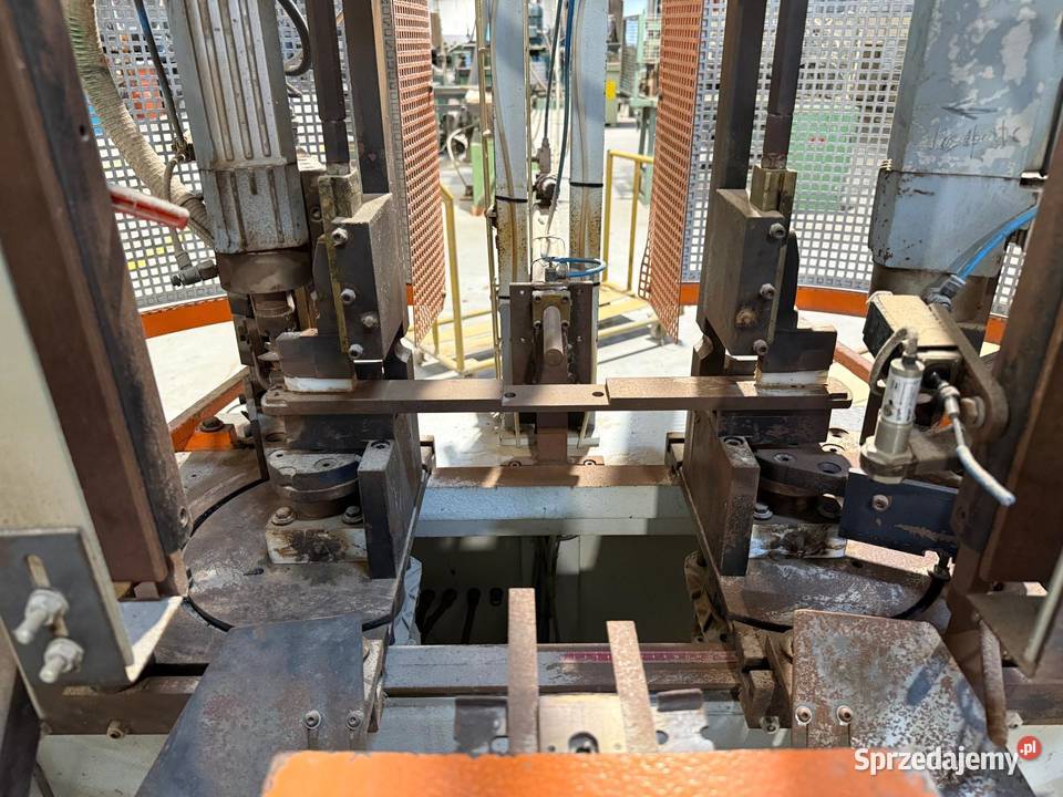 Frezarka do zarabiania końcówek Comec FTCDCA680 Produkcja małopolskie Juszczyn