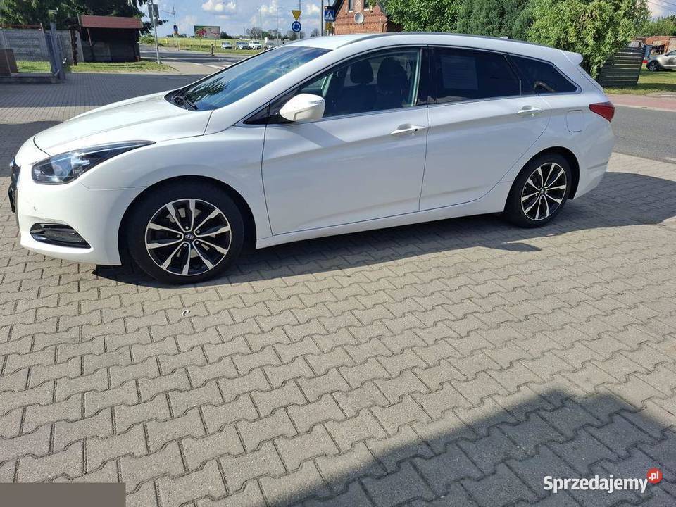 Hyundai i40 Kombi 17 CRDi DCT Premium 141 2015r wielkopolskie Godziesze Wielkie sprzedam