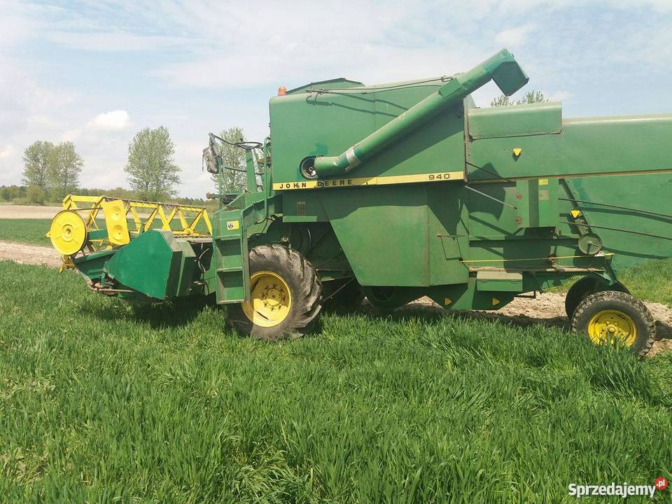 JOHN DEERE 940 z sieczkarnią Sieczkarnia-rozdrabniacz