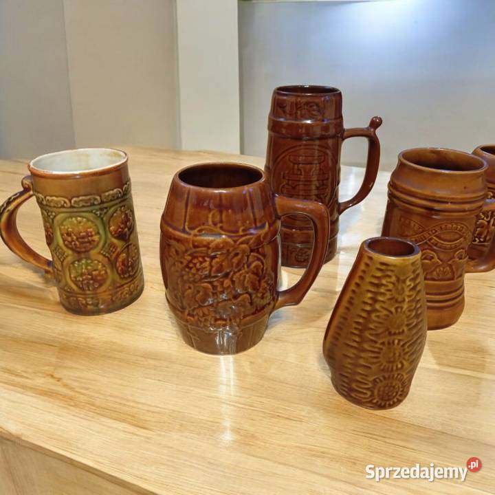Naczynia z czasów PRL u łódzkie Łódź