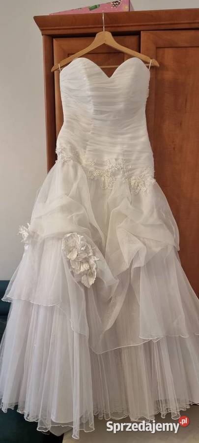 Sprzedam suknie ślubną rozmiar 3840 Rozmiar 38(M) Białystok