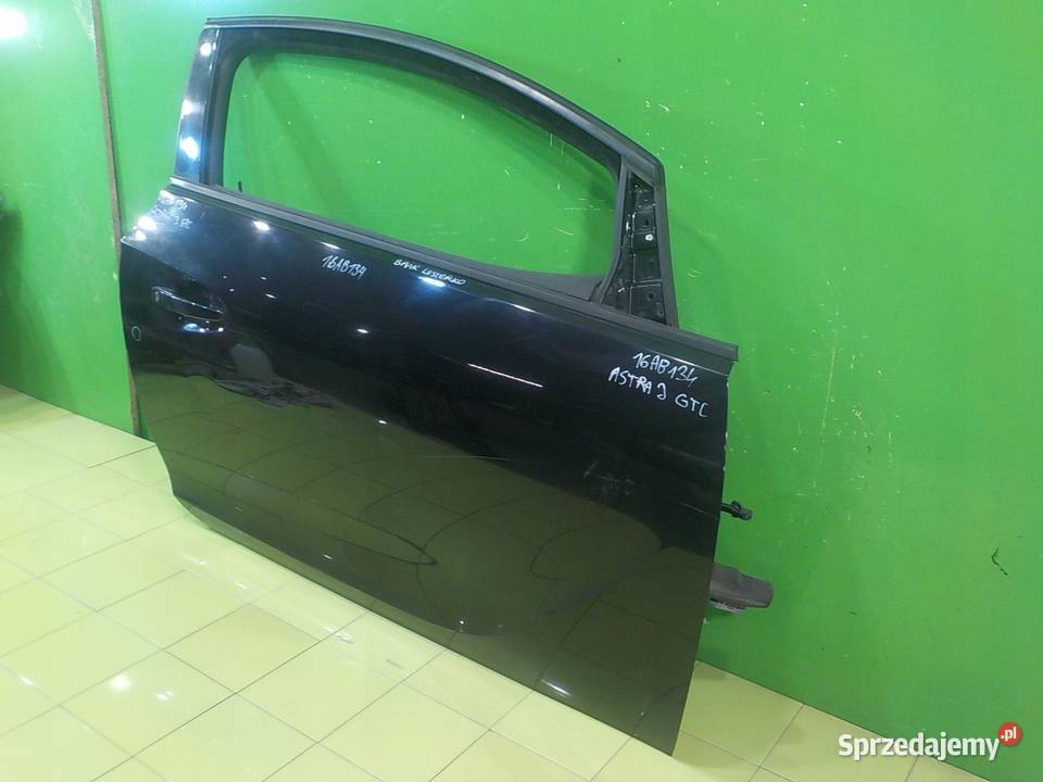 OPEL ASTRA J GTC 14 B 15r 3D drzwi prawe przod
