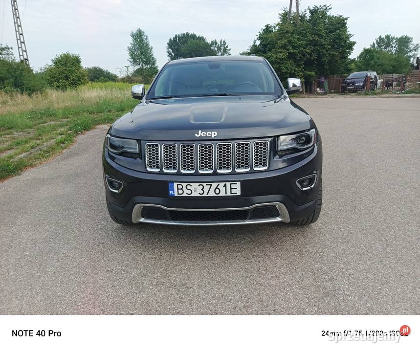 Jeep grand Cherokee wk2 57 HEMI lpg lift 200000km