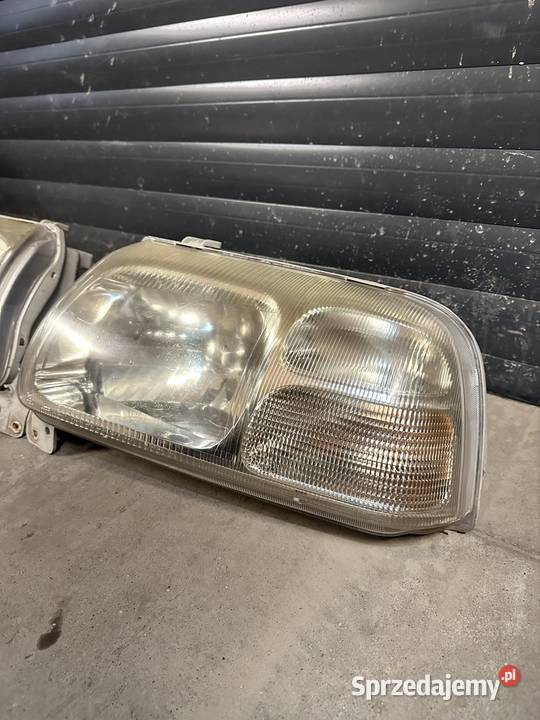 10032080 Reflektory suzuki grand vitara KOITO Łazy