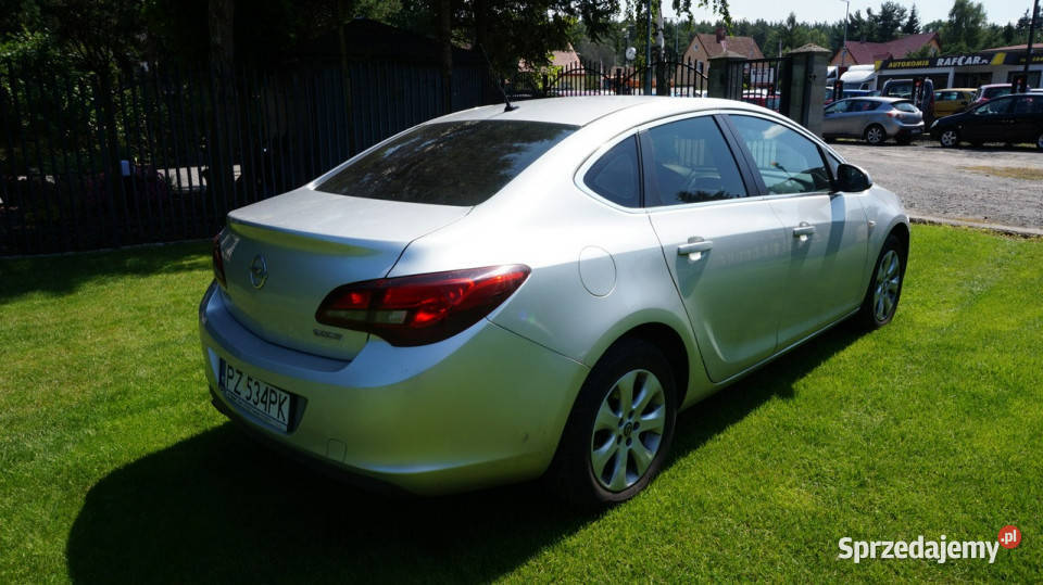 Opel Astra Polski salon Gwarancja J 20092019 Zarejestrowany w Polsce Astra