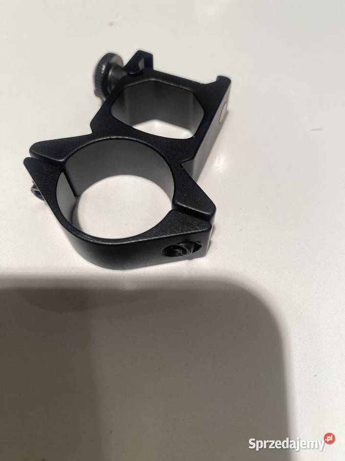 Uchwyt doswietlacza na szynę pica tini Lublin